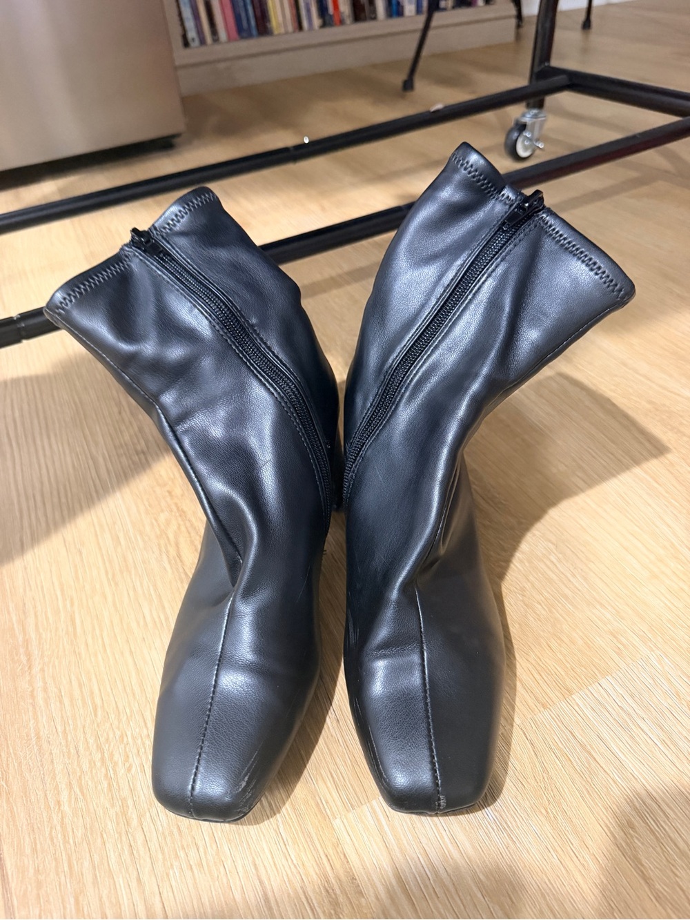 Steve Madden Harli Boot Black Leather Zip Ankle Square Boots